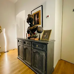 foglaljon itt