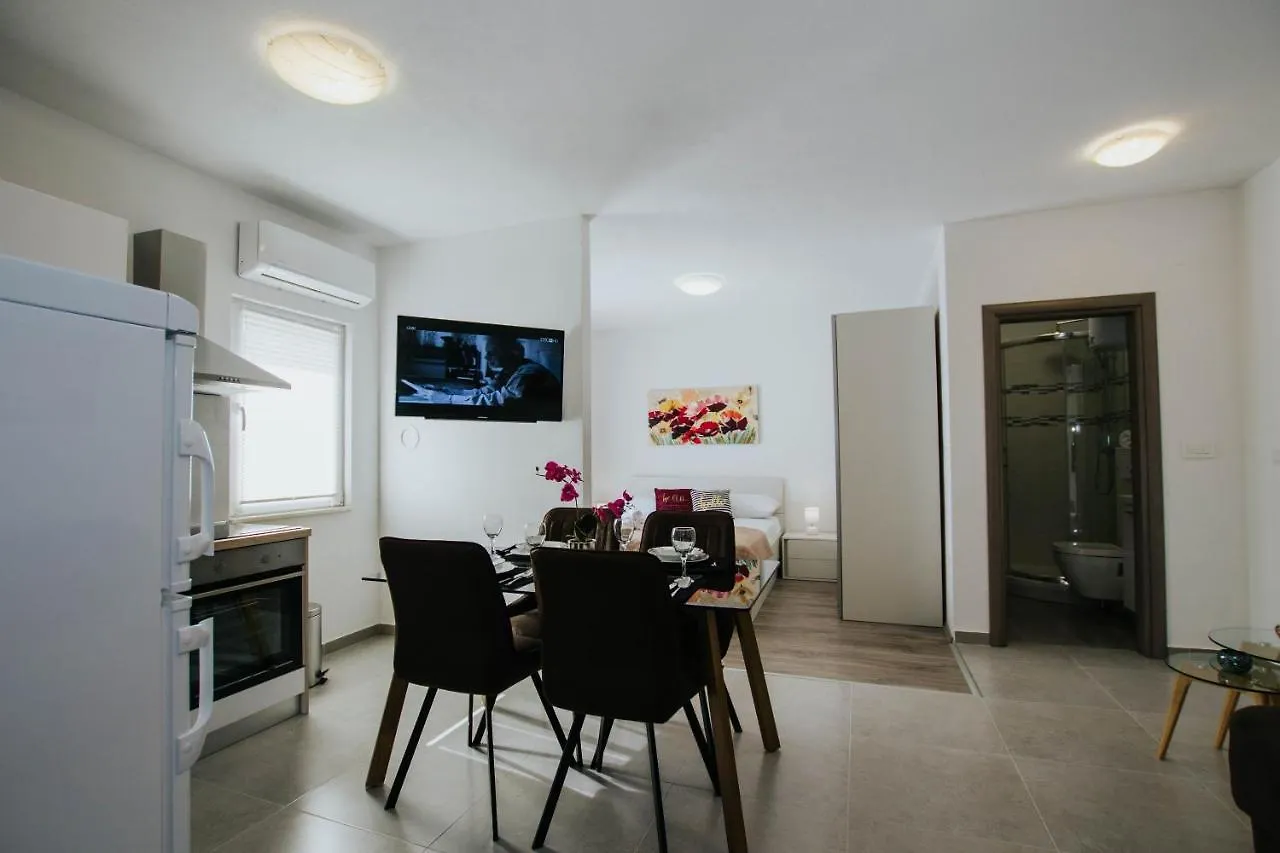 Blaise Apartment Trogir